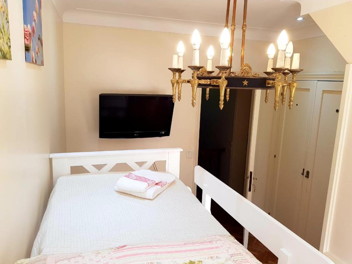 Casa Franca - Bed And Breakfast En San Isidro - Habitaciones - Piscina 외부 사진